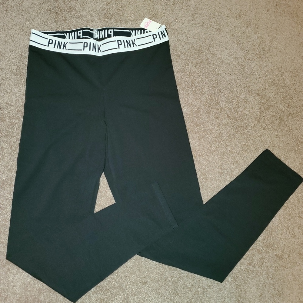🆕️ NFL Victoria Secret  PINK Black Leggings